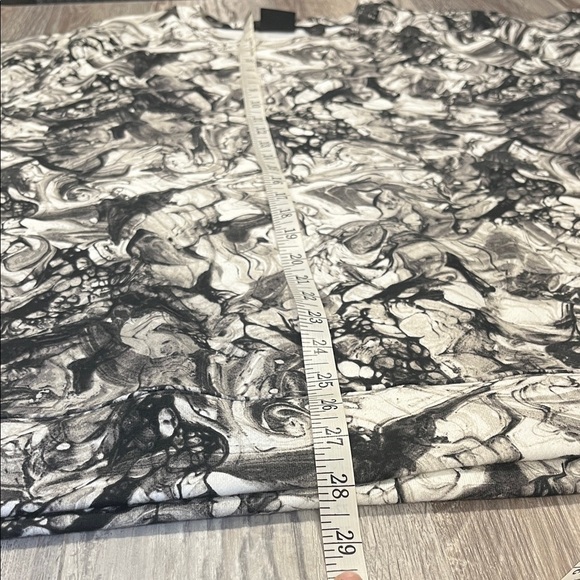 Zella Marble Print Sweatshirt New with tag Size X-Large - Picture 5 of 7